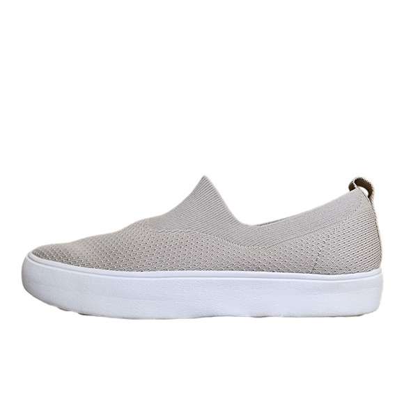 Cougar Hula Dove Gray Slip-On Comfort Sneakers Women’s Size 6 - Picture 2 of 12